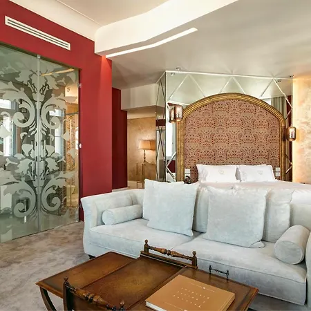 Grand Duchi D'aosta Hotel