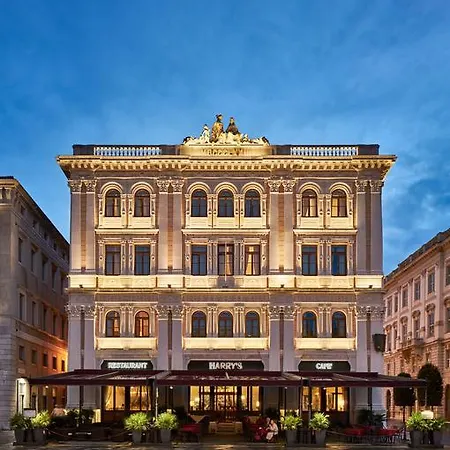 Hotel Grand Duchi D'aosta 5*