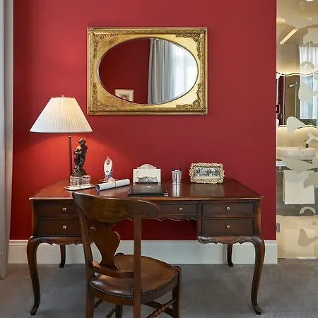 杜奇德奥斯塔大酒店 5*