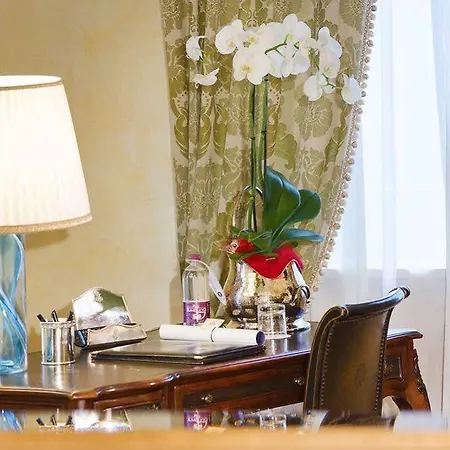 Grand Duchi D'aosta Hotel