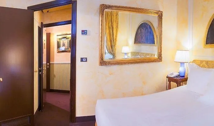 Szálloda Grand Duchi D'aosta