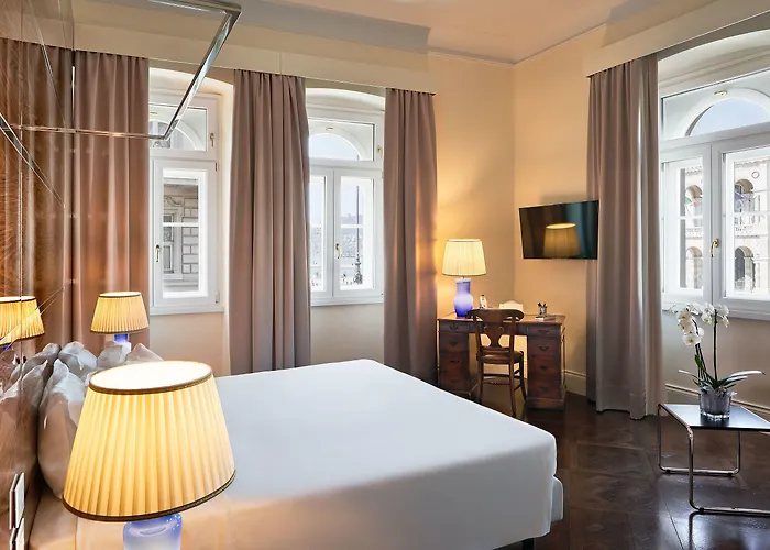 Grand Duchi D'aosta Szálloda 5*