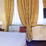 Grand Duchi D'aosta Hotel