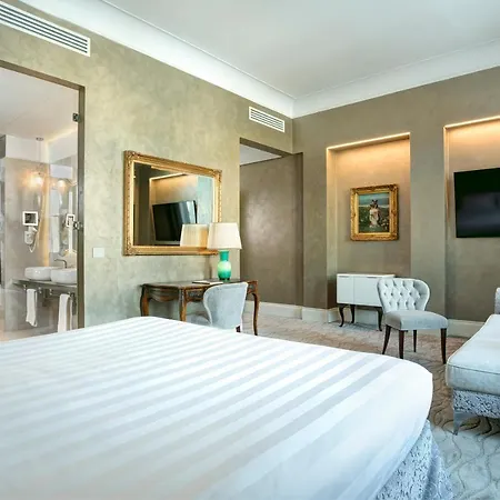 Grand Duchi D'aosta 5* Trieste