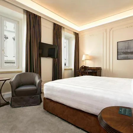 Hotell Grand Duchi D'aosta 5*