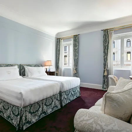 Grand Duchi D'aosta Hotel