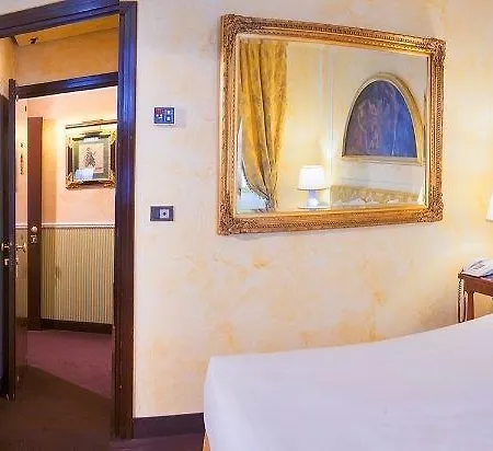 Hotell Grand Duchi D'aosta