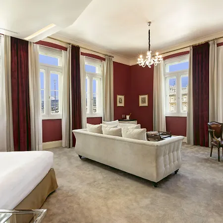 Szálloda Grand Duchi D'aosta
