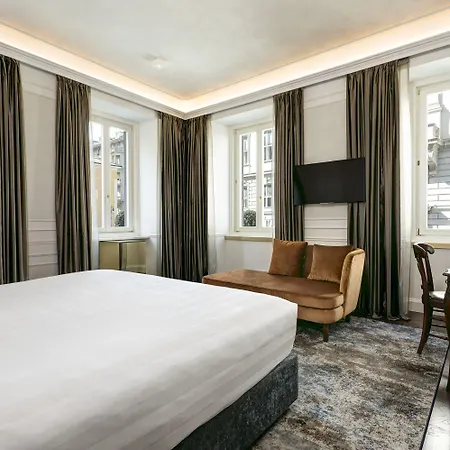 Hotel Grand Duchi D'aosta 5*