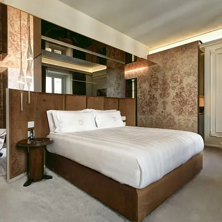 グランド ドゥキ ダオスタ トリエステ