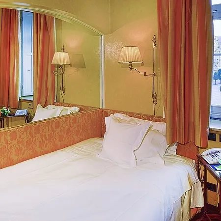 Hotell Grand Duchi D'aosta Trieste